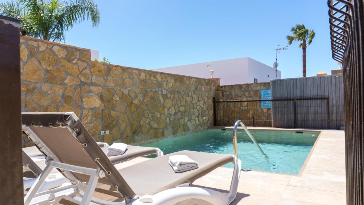 Villa Nueva Cascada - Casa Rustica "Tu Casa En Conil" コニル・デ・ラ・フロンテラ エクステリア 写真