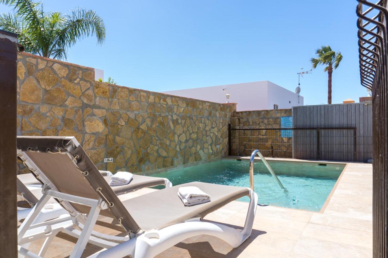 Villa Nueva Cascada - Casa Rustica "Tu Casa En Conil" コニル・デ・ラ・フロンテラ エクステリア 写真